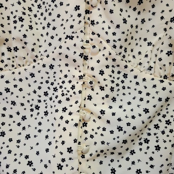 LEVI'S SOPHIA PUFF SLEEVE TOP NWT XL - Picture 6 of 10